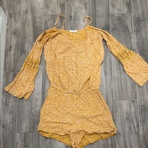 Roxy Mustard Patterned Top